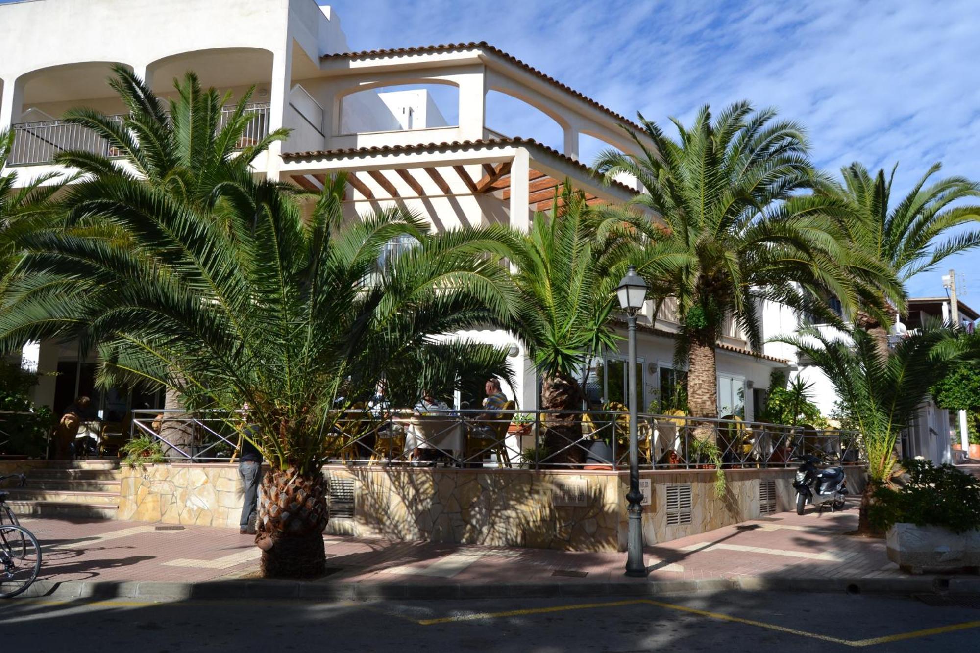 Hostal Leo D'Or Cala D´Or Екстериор снимка