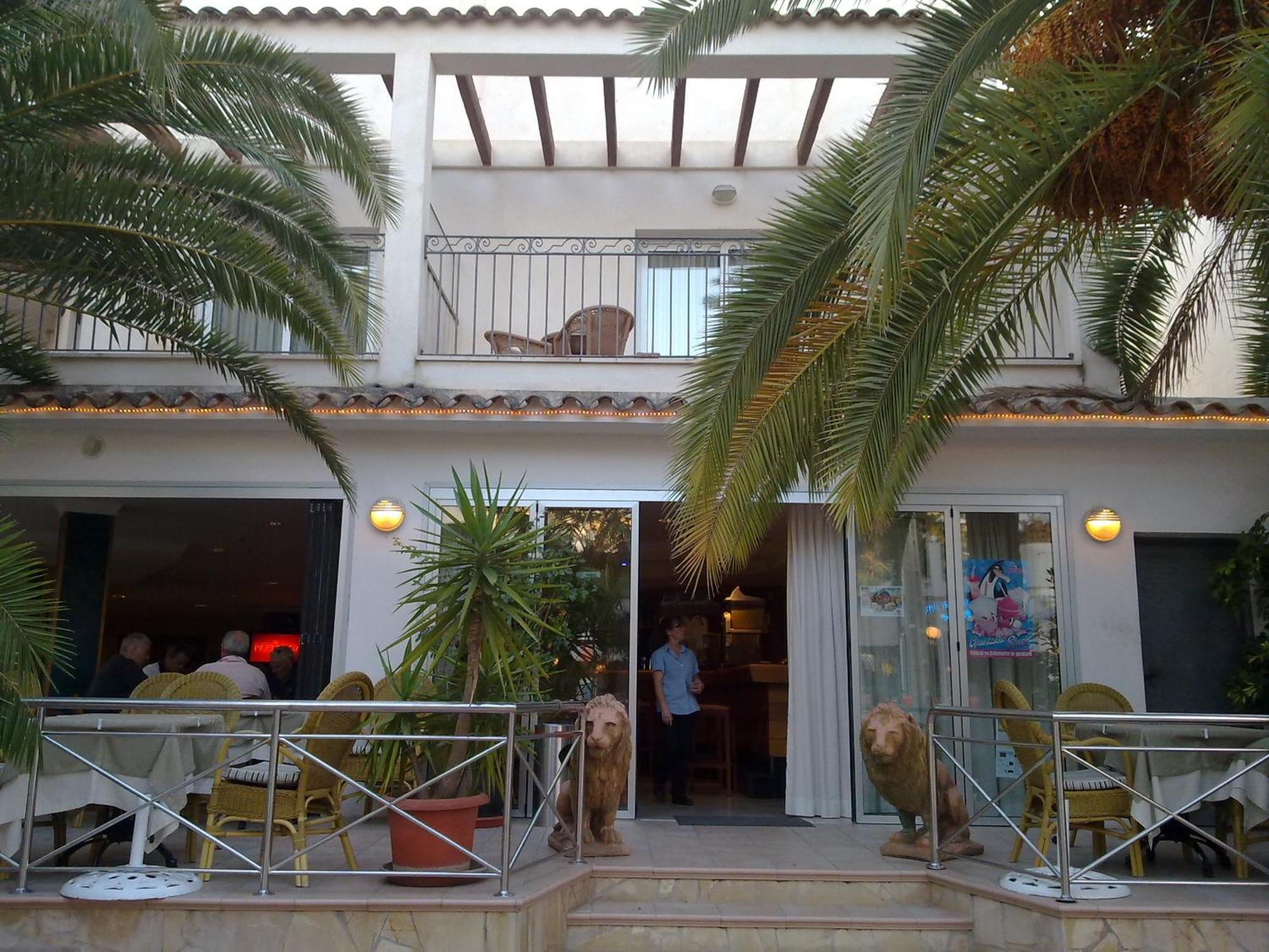 Hostal Leo D'Or Cala D´Or Екстериор снимка
